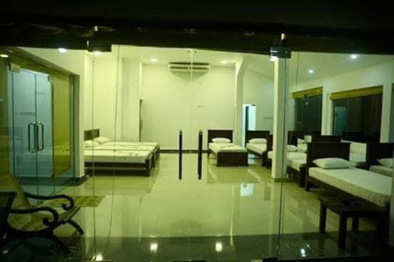 Crocodile Park Bungalow Kataragama Ngoại thất bức ảnh